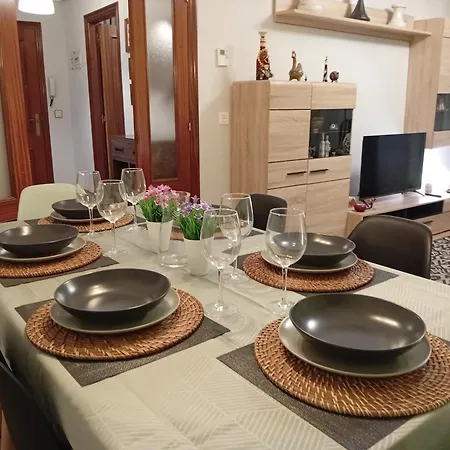 شقة Acogedor Piso En Maliano